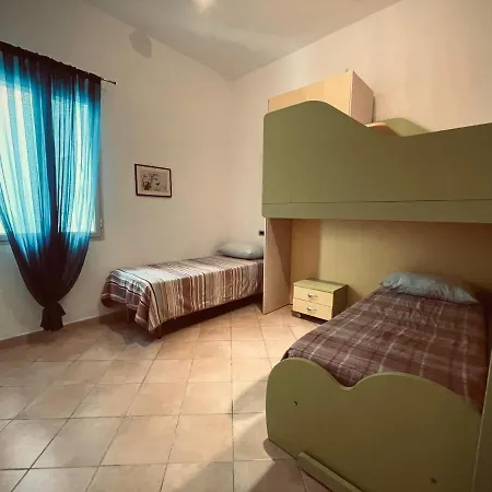 아파트 Vacanze 150mq A 100 Metri Dal Mare *